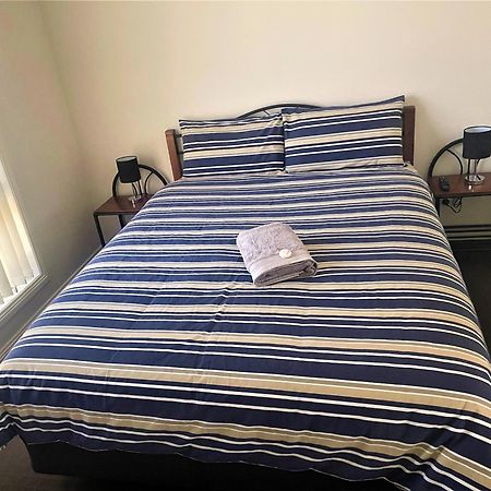 Dbj Holiday Units Mulwala Kültér fotó