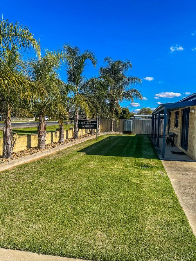 Dbj Holiday Units Mulwala Kültér fotó