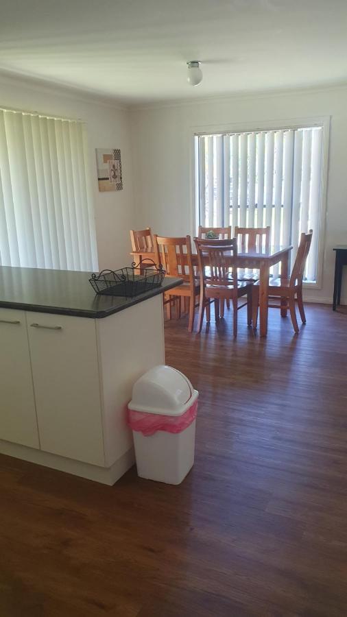 Dbj Holiday Units Mulwala Kültér fotó