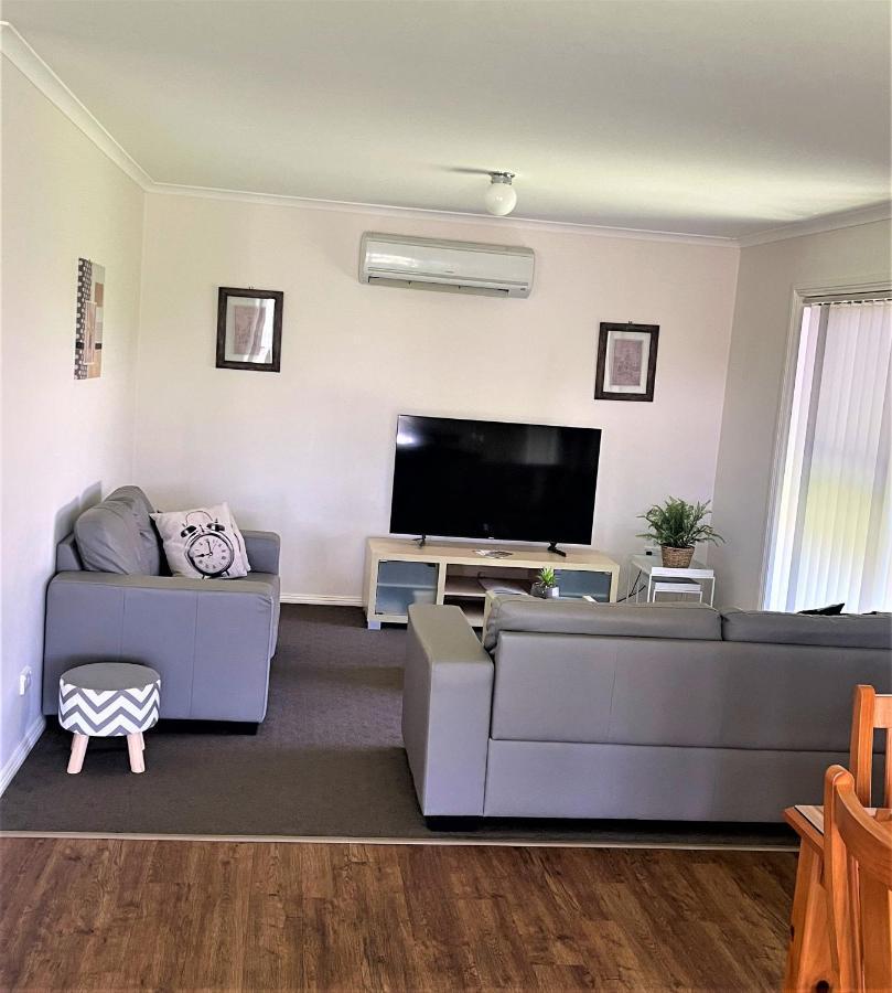 Dbj Holiday Units Mulwala Kültér fotó